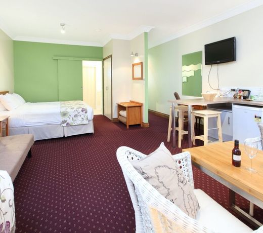 The Henry Parkes Tenterfield