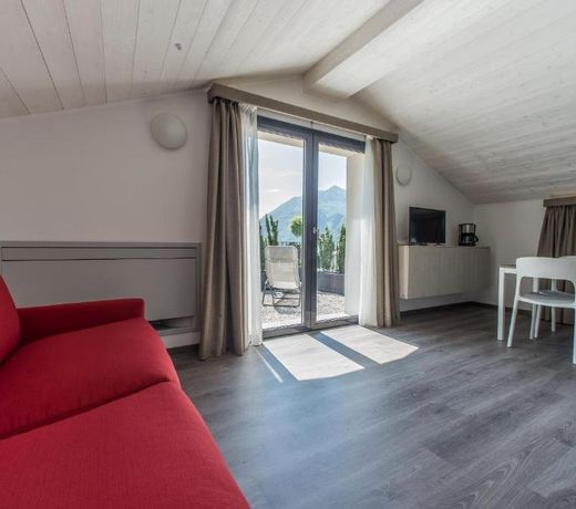 Residenza Decimina