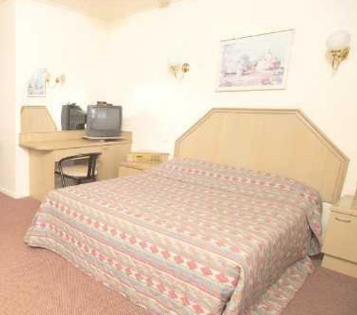 California Hotel