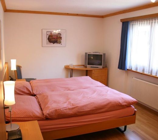 Cresta Hotel