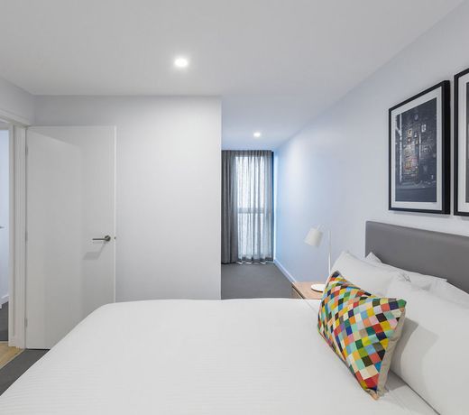 Oaks Melbourne Southbank Suites
