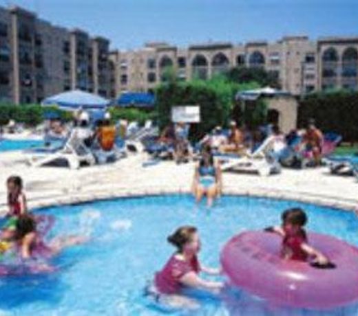 Castle Hotel Apts