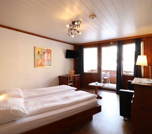 Chalet Hotel Adler AG