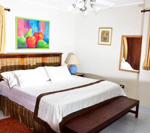 CLUB RESIDENCIAL