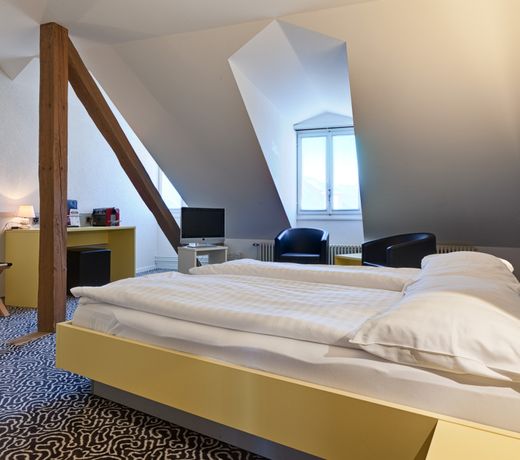 The HEY HOTEL