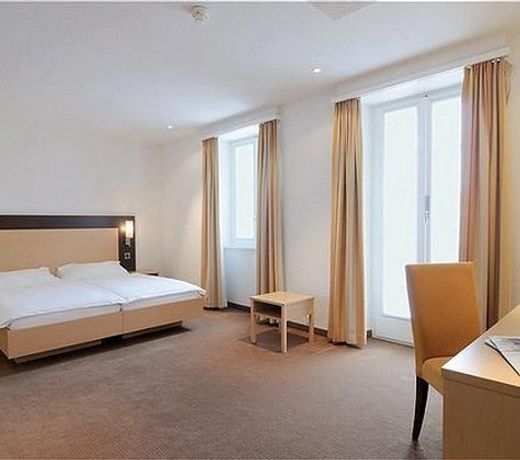 The HEY HOTEL