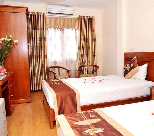 Hanoi Old Decade Hotel
