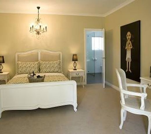 Llewellin's Guest House