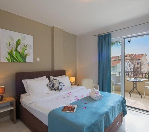 Le Marc Guest house