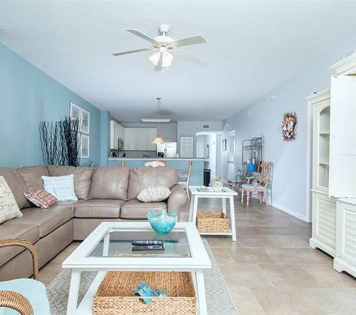 Surf Club II 218, 3 Bedrooms, Sleeps 8, Ocean Front, 2nd Floor, Pool, WiFi