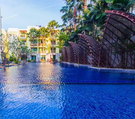 Nos pool view