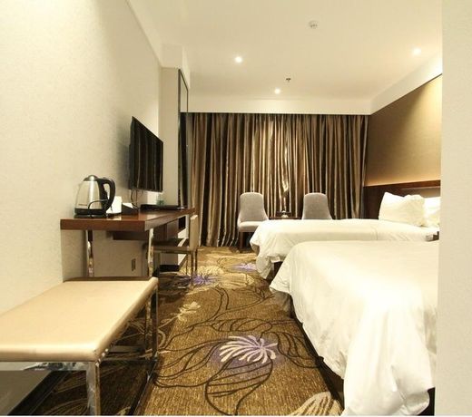 Park Lane Hotel