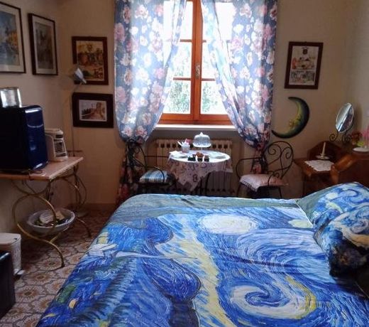 L'apparita Camere