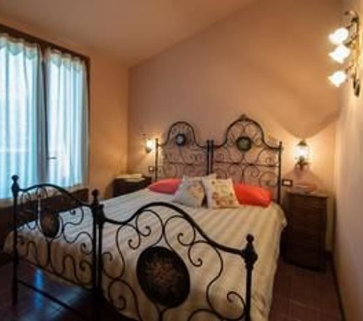 Leonardo Resort