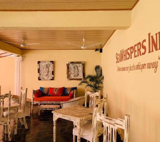 Seawhispers Inn
