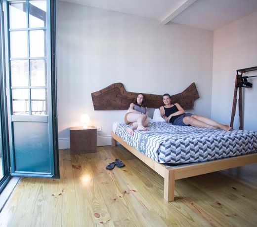 Nice Way Porto Hostel