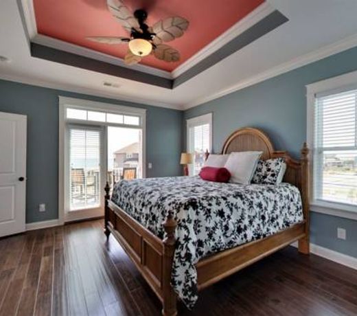 Beach Crew 4 Bedroom Home by RedAwning