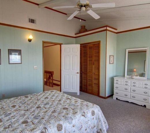 Westside-Duplex