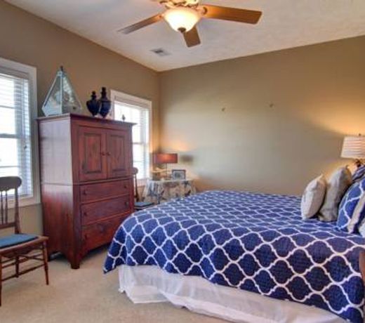 Sunny Times 4 Bedroom Home by RedAwning