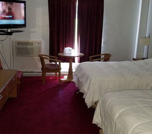 Woonsocket Motor Inn
