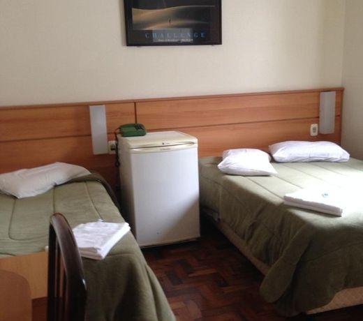 Bandeira Hotel