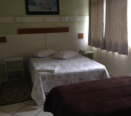 Bandeira Hotel