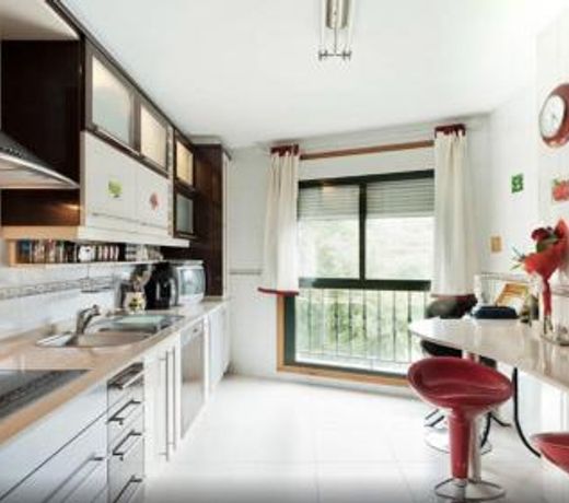 Altavista Apartment