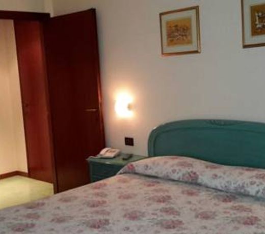 Hotel Sanson