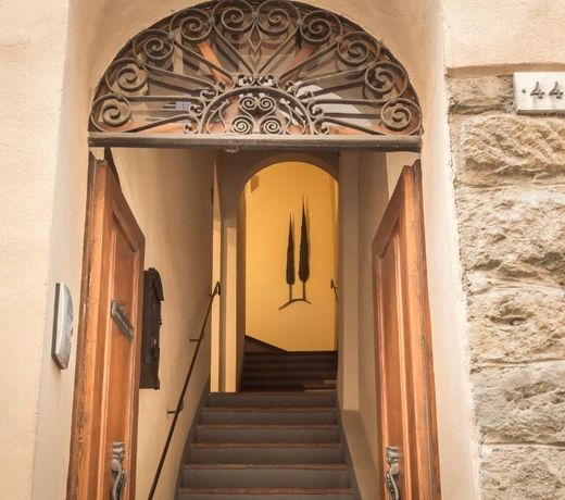 Guesthouse Via Di Gracciano - Adults Only