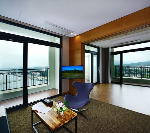 Ramada by Wyndham Gangwon Sokcho