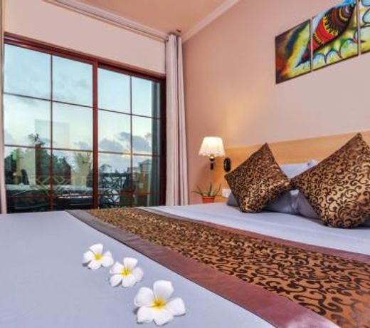 Triton Beach Hotel & Spa