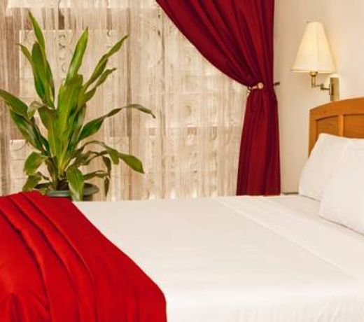 Valencia Hotels