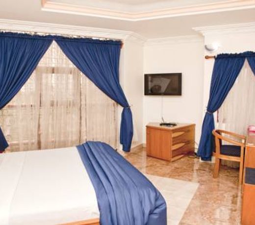 Valencia Hotels