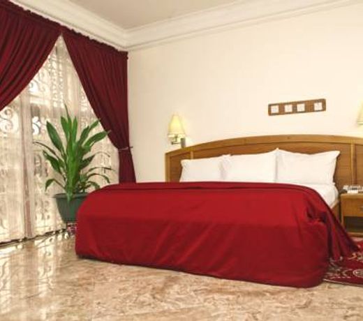 Valencia Hotels