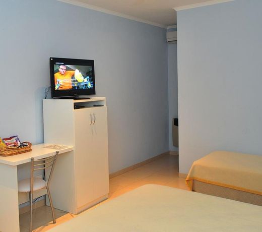 Hotel Tague
