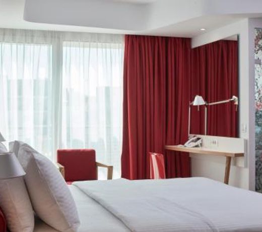 Olive Green Hotel