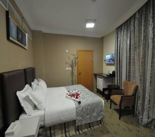 Azka Al Safa Hotel