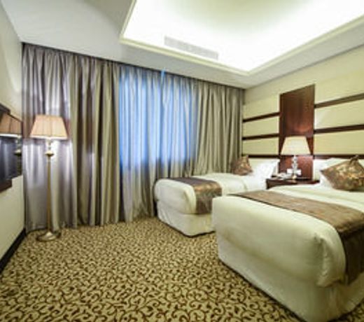 Grand Park Hotel