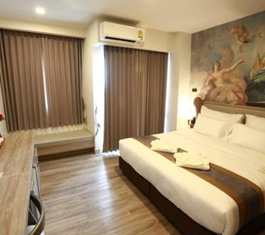 Bright Hotel