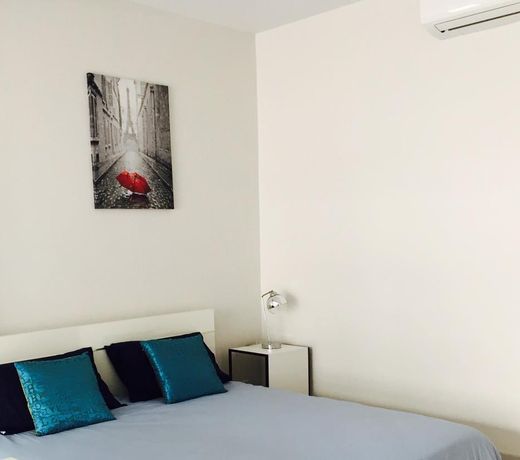 The Classic Room