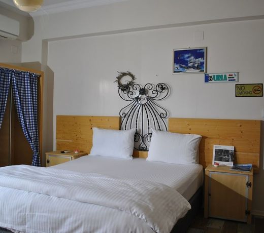 La Vida Hotel