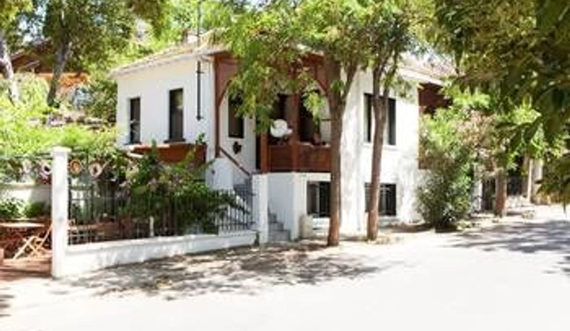 Orhan Kutbayin Evi