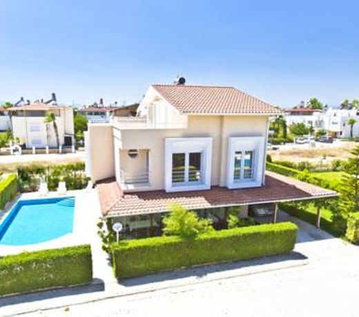 Paradise Town Villa Premium