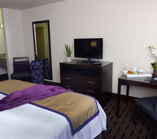 Grand Canyon University Hotel