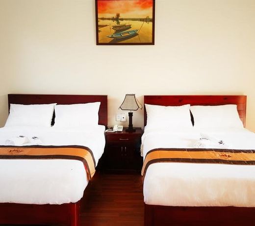 White Lotus Resort