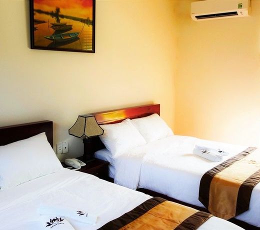 White Lotus Resort