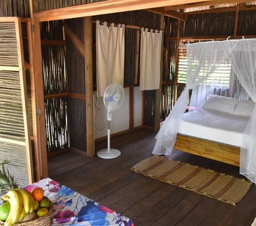 Playa Pikua Ecolodge