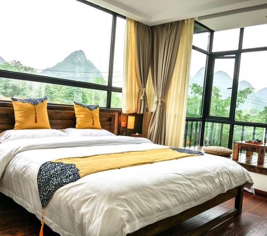 Secret Courtyard Resort Hotel