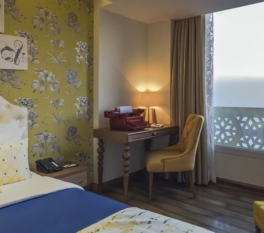 Mosaic Hotel Mussoorie Mallroad