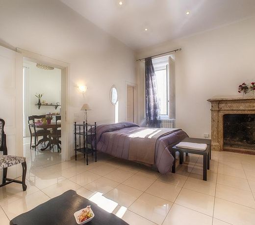 Flora Rooms